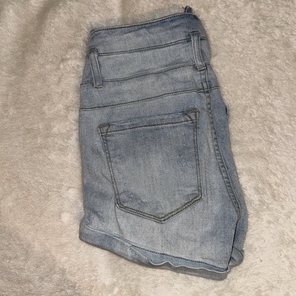 *2 PAIRS* CHARLOTTE RUSSE REFUGE jean shorts - Picture 5 of 6